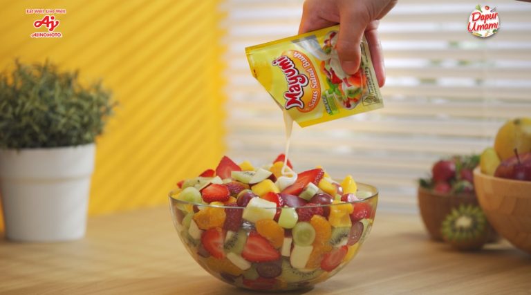 Mayumi Saus Salad Buah, Makan Buah Auto Yummy, Solusi Praktis Menyajikan Buah dari Ajinomoto