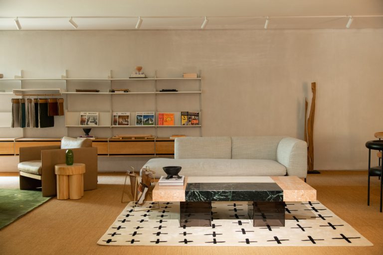 SAWDUST Usung Tren Baru “Quiet Luxury” Kaum Urban Masa Kini