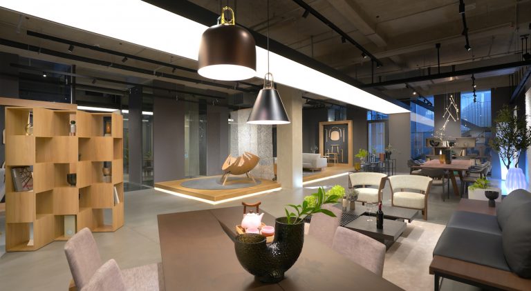 Furnitur Everlasting Berkelas Dunia dari KATTA Indonesia untuk Para Sultan