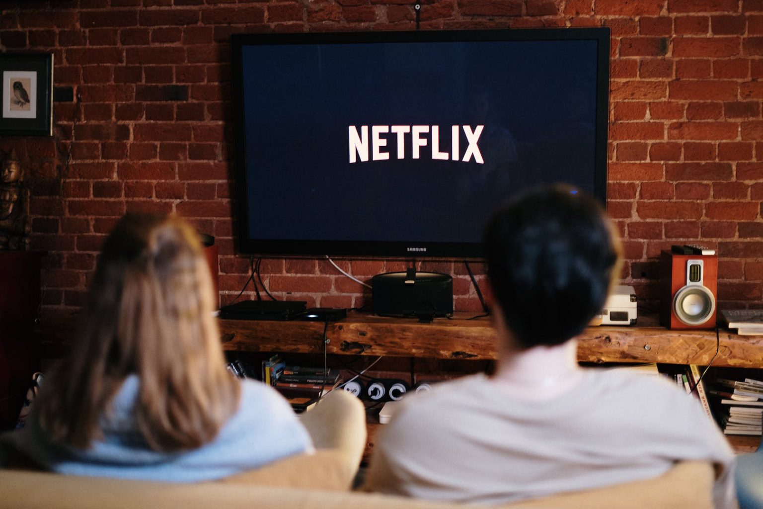 Television Basic Perbedaan Basic TV dengan Smart TV, Pahami Sebelum Membeli! - Ranah Rumah