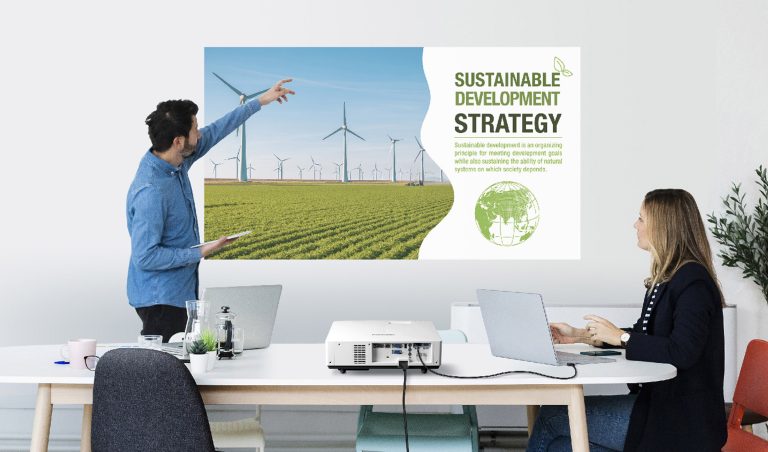 Datascrip Pasarkan 3 Proyektor Panasonic Terbaru Berteknologi Laser Ramah Lingkungan