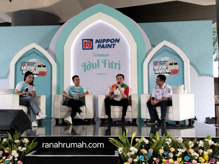 Mudik Bareng Nippon Paint 2024 Tukang dan Mandor Bangunan Gunakan Kereta Eksekutif