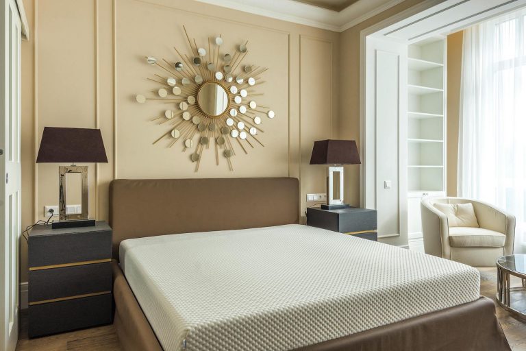 Tips Membeli Kasur: Coba dan Pastikan 3 Kriteria Ini Terpenuhi