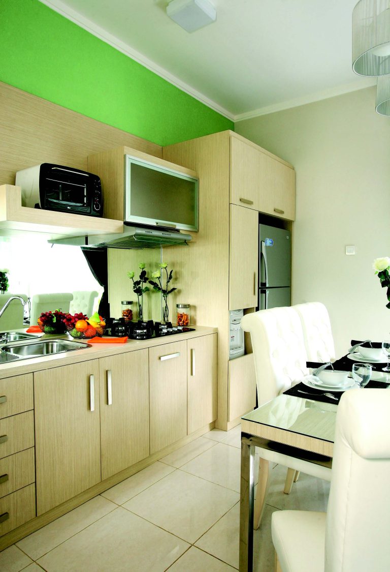 Inspirasi Desain Dapur Kompak dan Padat Fungsi di Ruang Terbatas