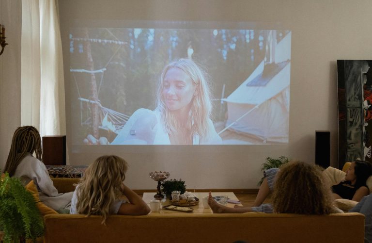 6 Langkah Mewujudkan Home Theatre dengan Kualitas Setara di Bioskop