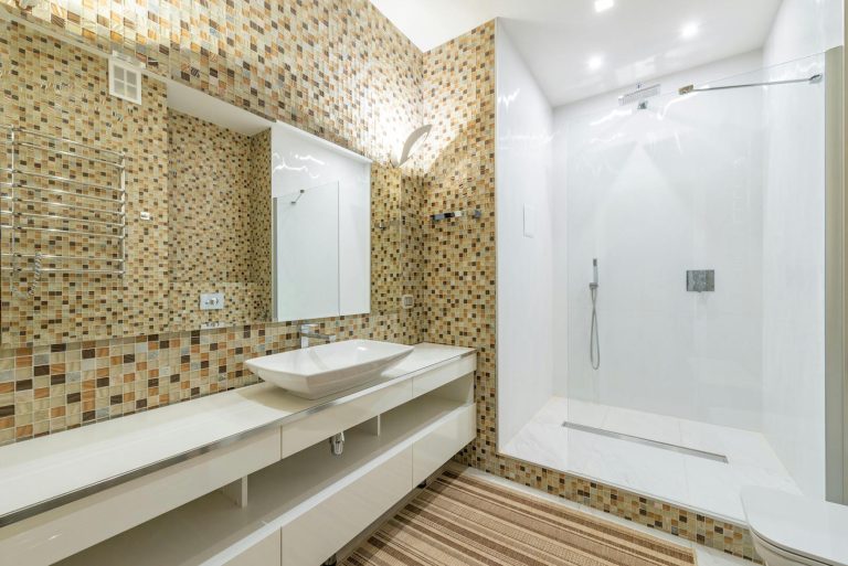 Uniknya Keramik Mozaik, Ampuh Menghidupkan Ruang