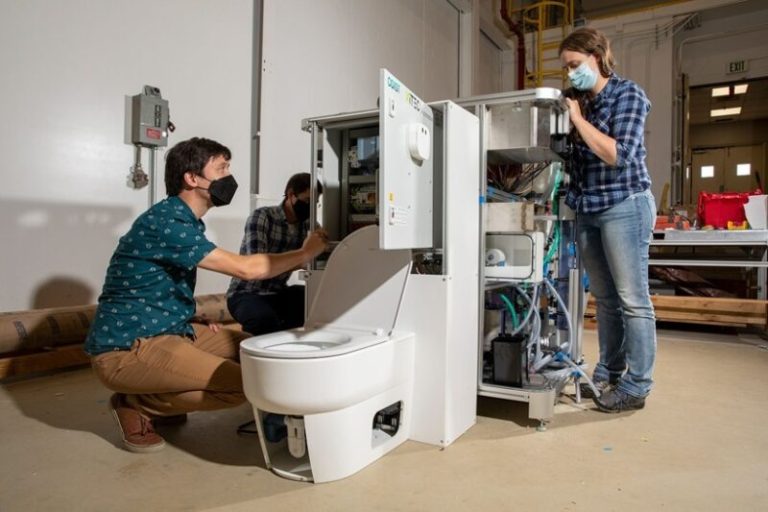 Toilet Mandiri Jadi Rancangan Toilet Masa Depan, Apa Saja Keunggulannya?