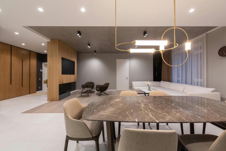 Ciptakan Mood melalui Warna Plafon dan Koridor Rumah