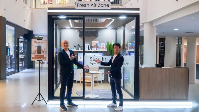 Fresh Air Zone di Sharp New Dehumidifier Exhibition
