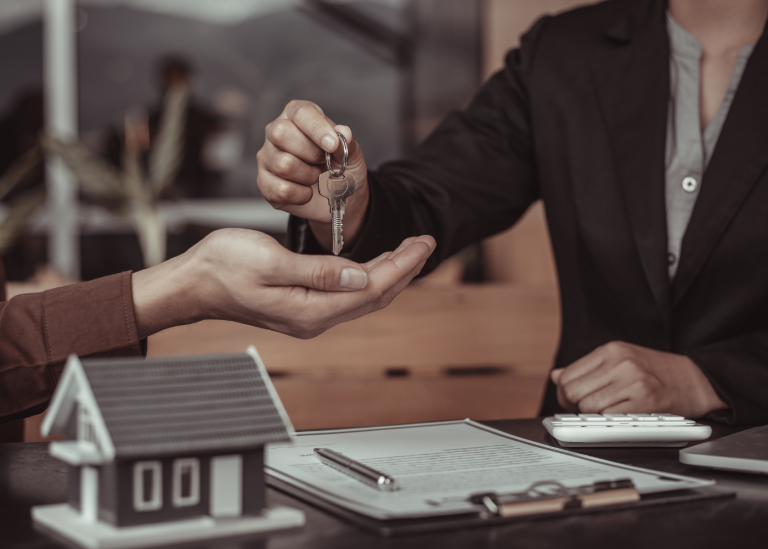 Mengapa Orang Asia Tenggara Berinvestasi di Rumah di Luar Negeri?