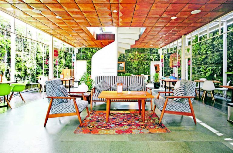 Unik & Menarik! 3 Inspirasi Material untuk Memoles Plafon agar Tak Monoton selain Pakai Multipleks dan Gipsum