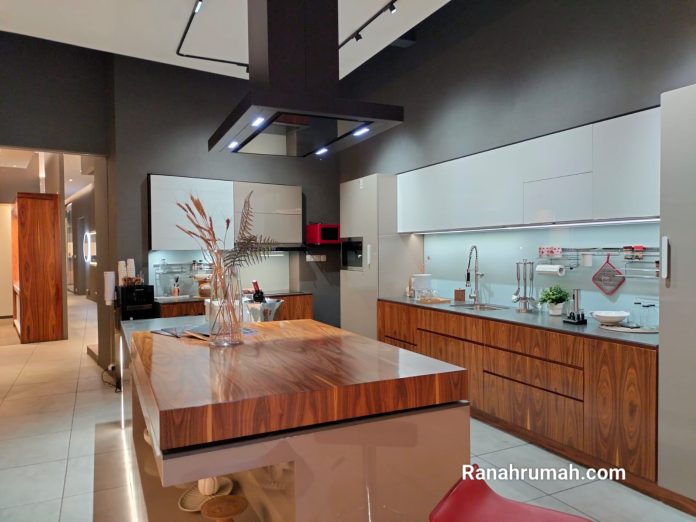 Kitchen modern di Showroom Hafele BSD.