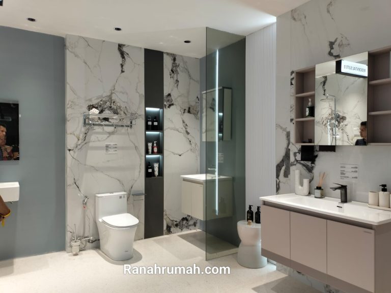 Displai produk JOMOO yang dikemas dalam desain kamar mandi modern