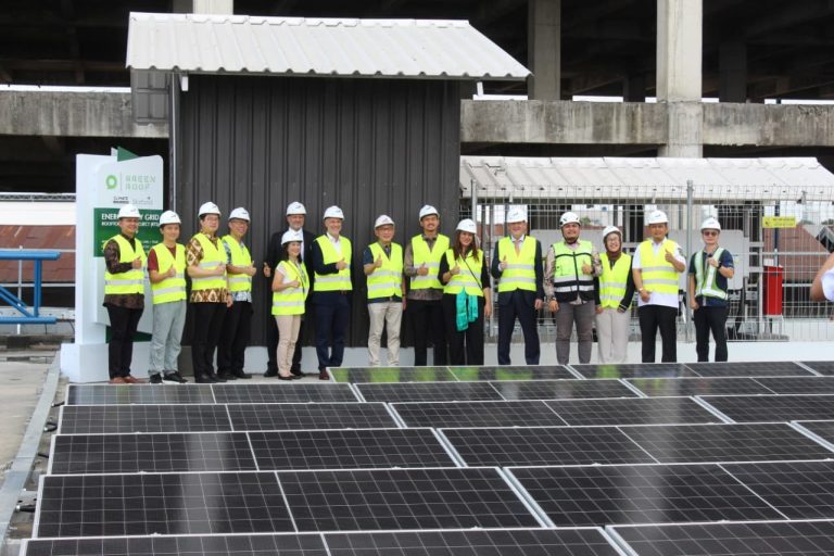 Resmikan PLTS Atap, PT Industri Karet Deli Wujudkan Komitmen Keberlanjutan