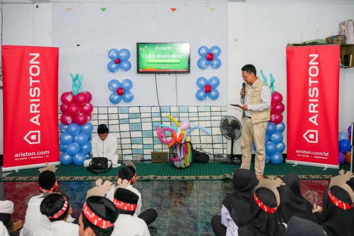 Suasana saat pelaksanaan CSR Ariston Indonesia di bulan Ramadan ke Yayasan Yatim Piatu Al Andalusia