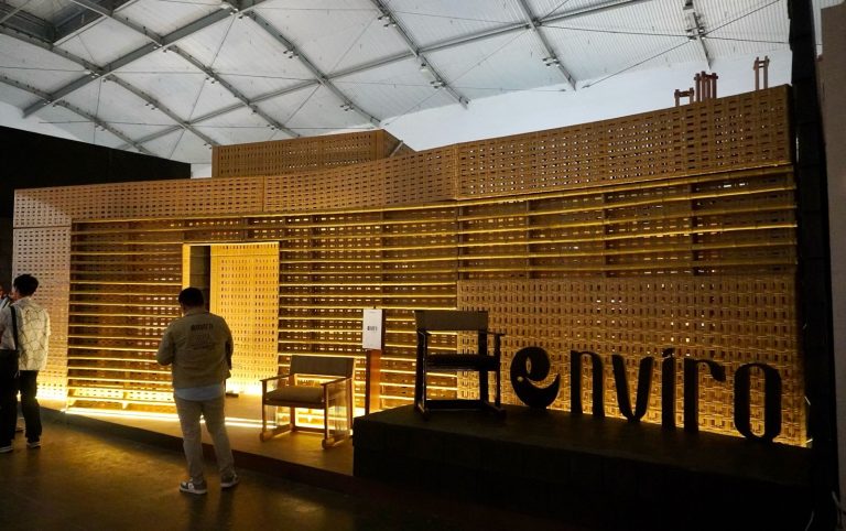 Tampak depan booth Enviro Craft di ARCH ID 2026
