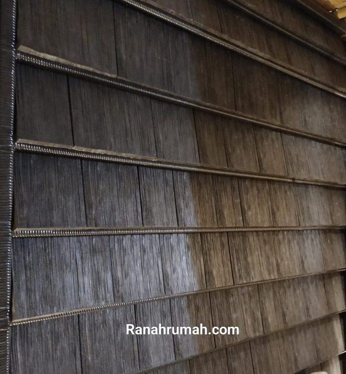 Enviroof atap rotan sintetis