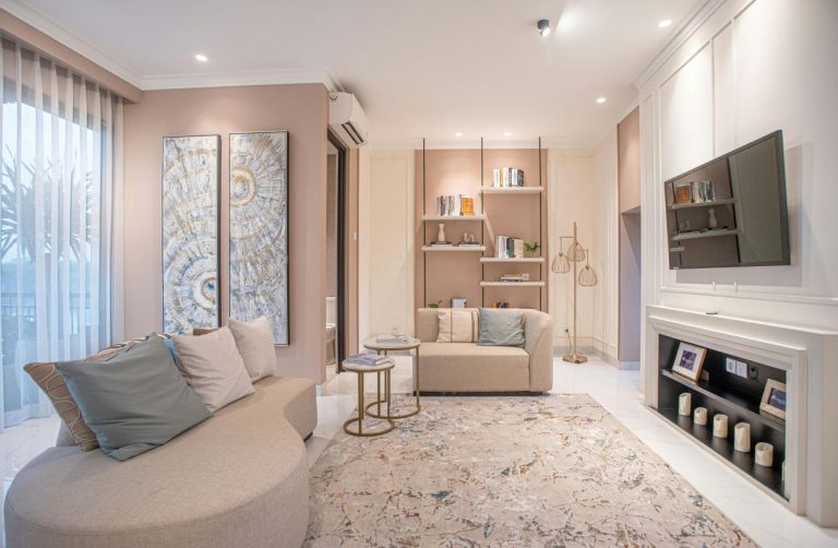 Cahaya Kuning atau Cahaya Putih? Cara Rumah Modern Menjawab Kebutuhan Baru Penghuninya