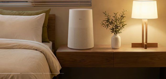 LG PuriCare AeroMini di kamar tidur