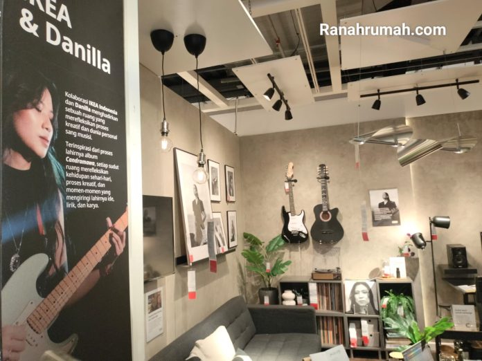 Ruang Candramawa Danilla IKEA Ruang Candramawa di IKEA Alam Sutera terinspirasi dari karakter dan proses kreatif Danilla dalam berkarya.